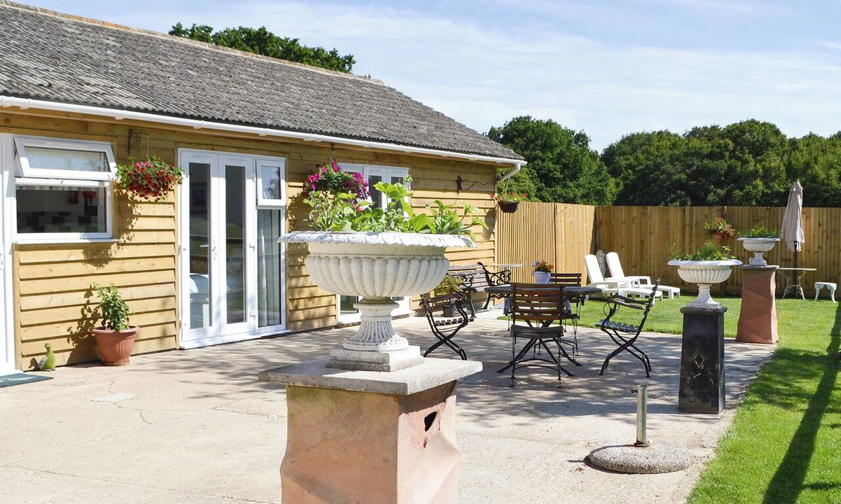 Willesborough Cottage | 2 bedroom accommodation in Bilsington, near Ashford
