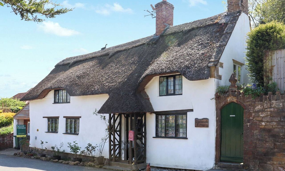Ilton Cottage | 2 bedroom accommodation in Barrington, near Ilminster,