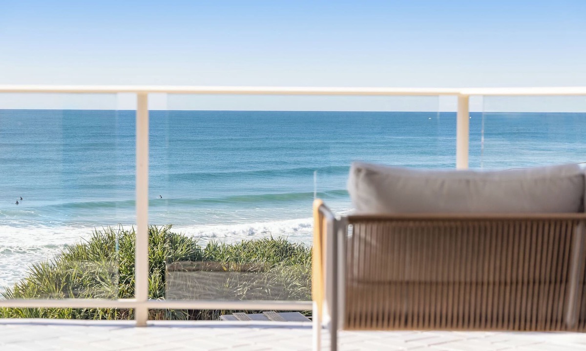 Coolum Beach Apartment | Absolute Beachfront, Panoramic Ocean Views & Whale Season Magic (May–August) 🐳