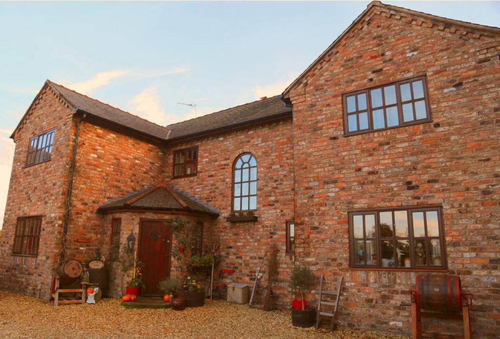 Gresford Bed & Breakfast | Bumbleberry Cottage