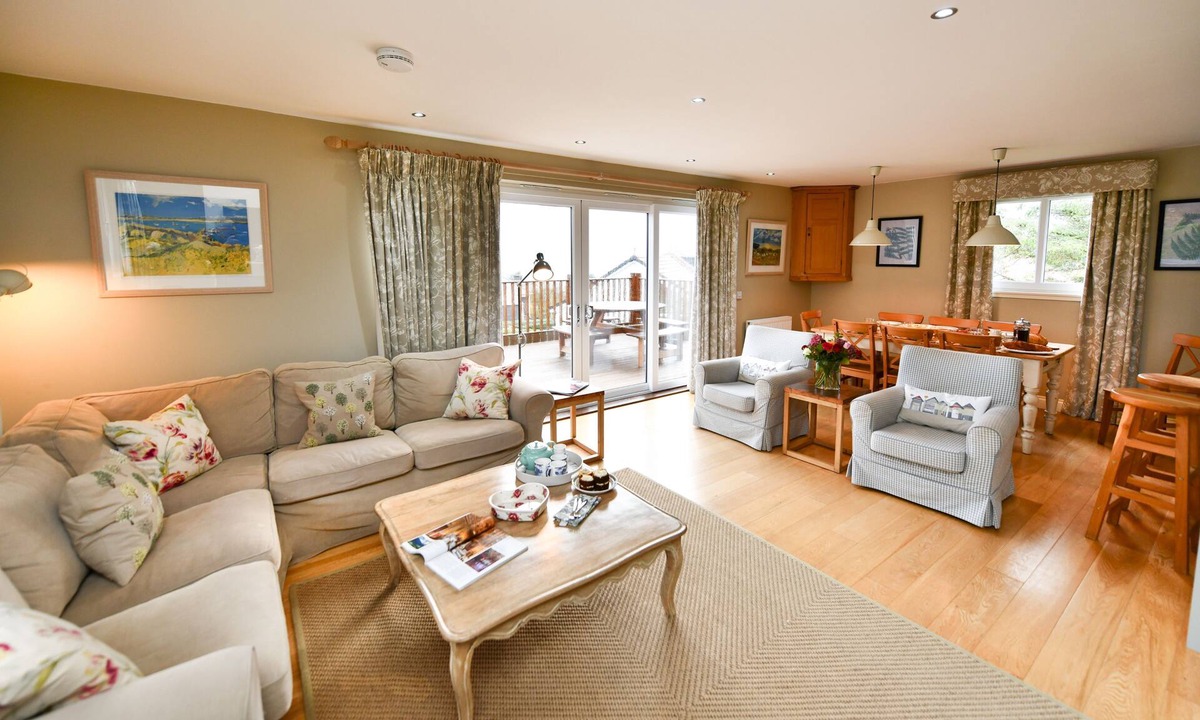 Portpatrick House | Charming 4* House. Sea Views. Next to Golf Course. 4 en suite bedrooms
