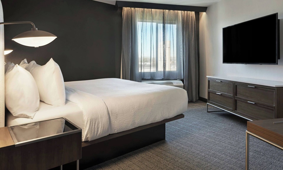 Chino Hills Hotel | Courtyard by Marriott Chino Hills