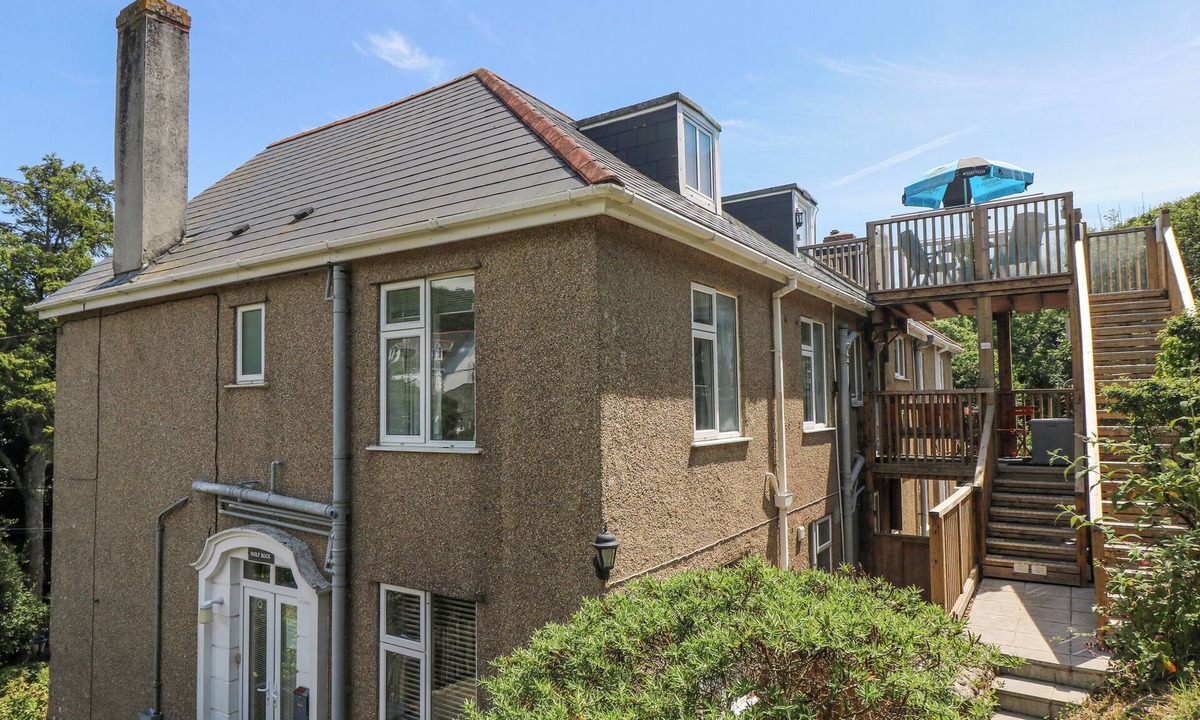 Porthcurno Cottage | GODREVY, country holiday cottage, with a garden in Porthcurno