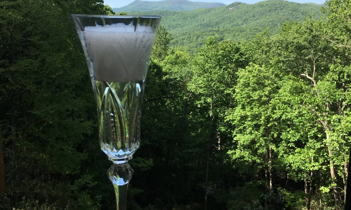Sky Valley House | GORGEOUS VIEW, private! Bring your friends; pool, pickleball/tennis; FIREPIT