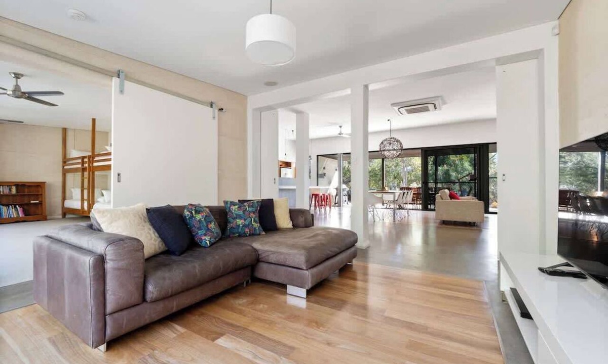 Yallingup House | Inji Dreaming—Bushland Retreat near Injidup Beach