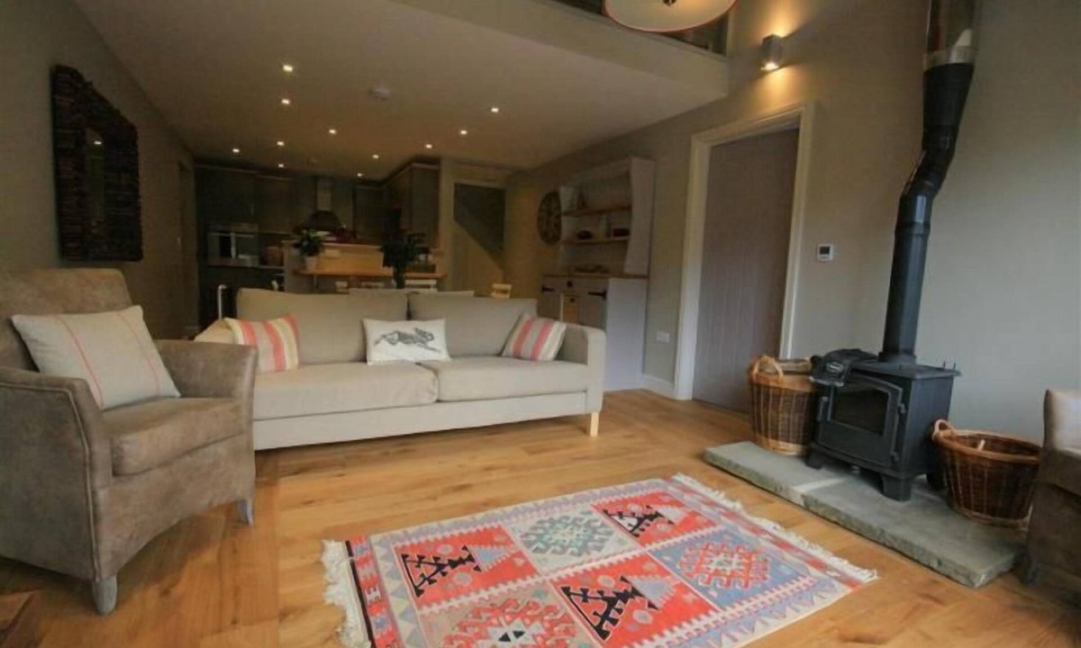 Bourton House | Modern Barn Conversion, 3 bedrooms