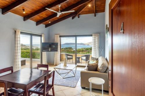 Playa Flamingo House | Modern, Immaculate Unit in Flamingo with Spectacular Ocean Views