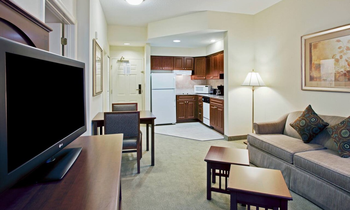Airport North Condo | Orlando International Airport | Near Disney World