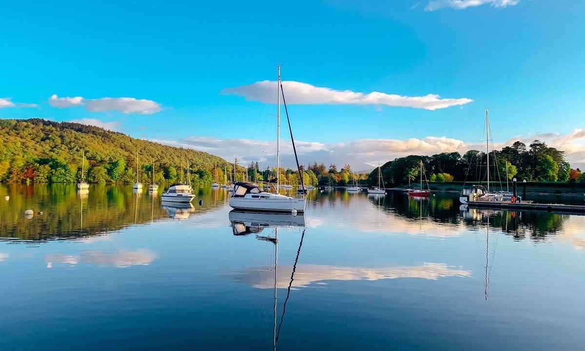 Bowness-on-Windermere House | Osprey - Luxury Boat House on the shore of Lake Windermere near to Bowness