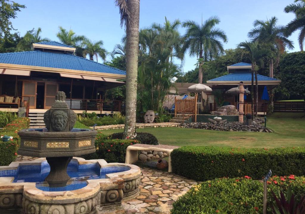 Tango Mar House | PRIVATE Ocean Estate Tango Mar Resort Tambor 3 dwellings 15 people