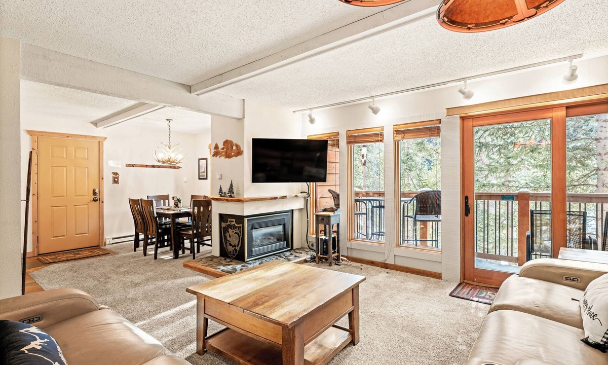 Peak 9 Condo | Riverfront! 3 Full Bathrooms; Walk to Town, Hikes