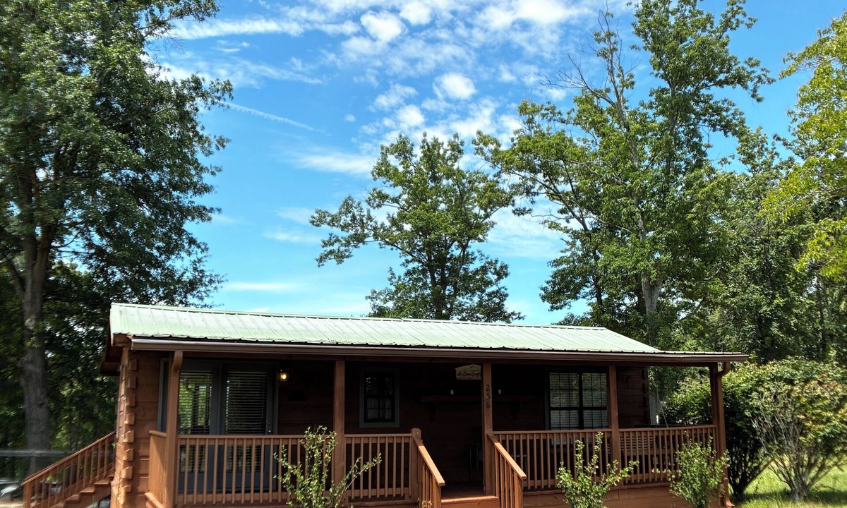 Landrum Cabin | Rustic Refuge: Simple Comfort tucked into the Blue Ridge Foothills- Log Cabin