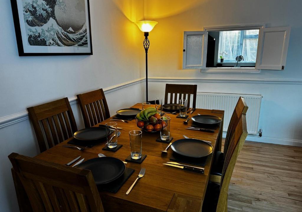 Ramsgate House | Station house