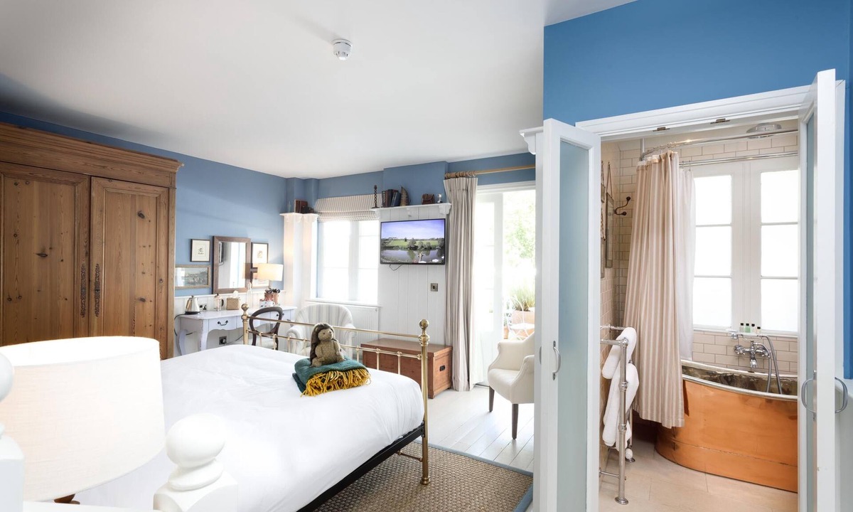 Newton St Loe Hotel | The Boathouse