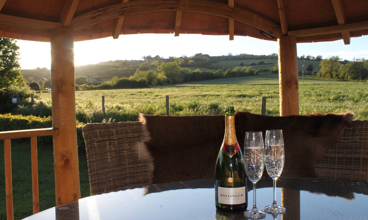 Winchcombe Apartment | The Vine - A Luxurious Cotswold Escape for Two.