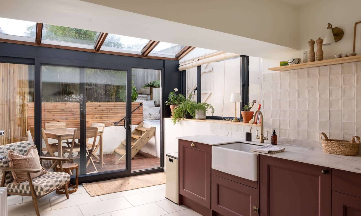 Redruth House | Traditional Cornish Cottage & Garden, Redruth