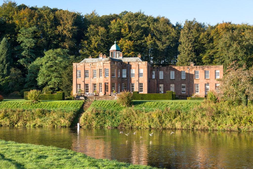Warwick-on-Eden Bed & Breakfast | Warwick Hall