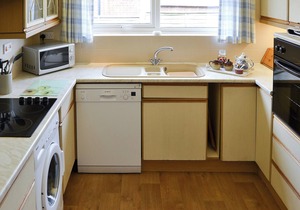 3 bedroom accommodation in Bacton