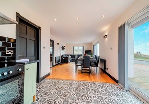 5 bedroom accommodation in Portpatrick, near Stranraer