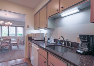 Community Pool & Tennis Courts; Ground Floor Villa w/Wooded Lagoon View; Easy Harbourtown Access!