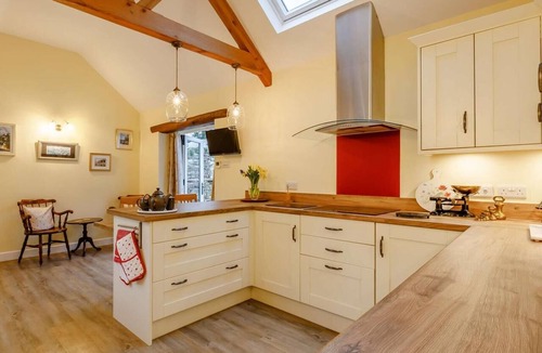 Eleighwater Cottage | 1 Bed in Chard (oc-91135)