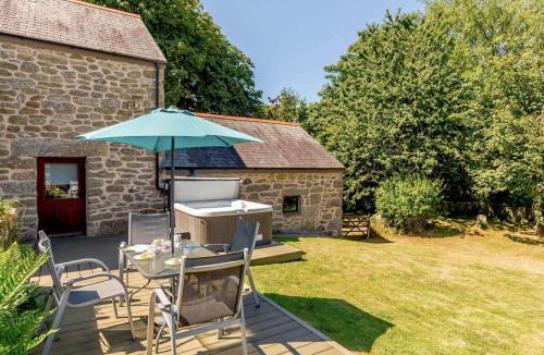 Stenalees House | 2 Bed in Bodmin oc-chest