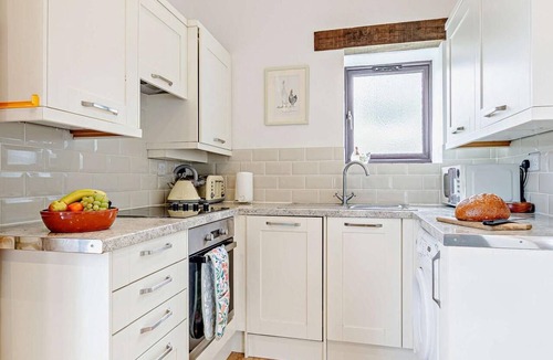 Wellington Cottage | 2 Bed in Wellington (oc-56950)