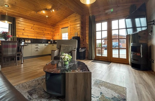 Bishopton Apartment | 2 bedroom accommodation in Glasgow