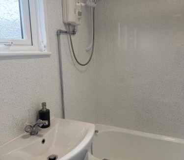 Stalham Apartment | 2 Broadside Chalet Park