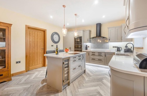 Wing Other | 3 Bed in Brampton (oc-p34636)
