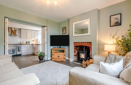 Lydbrook Cottage | 3 Bed in Lydbrook (oc-94490)