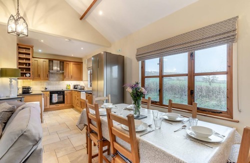 Honiton Cottage | 3 Bed in Upottery (oc-t28828)