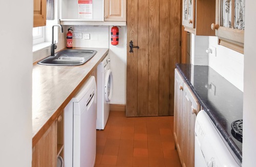 Winterton-on-Sea Cottage | 3 bedroom accommodation in Winterton-on-Sea, near Great Yarmouth