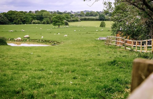 Malpas Cottage | 3 bedroom accommodation in Bickley, near Malpas