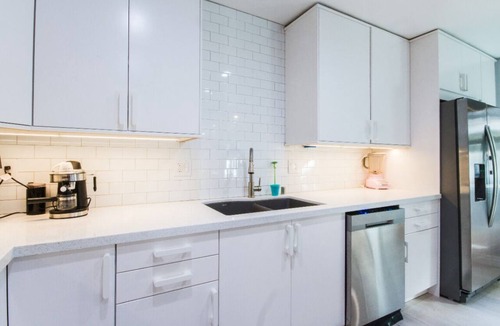 Lyon Street House | 4BR Family Home | 12 min Disney | 15 min to Beach