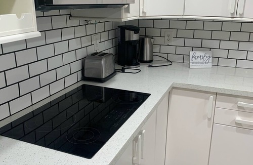 Lyon Street House | 4BR Family Home | 12 min Disney | 15 min to Beach