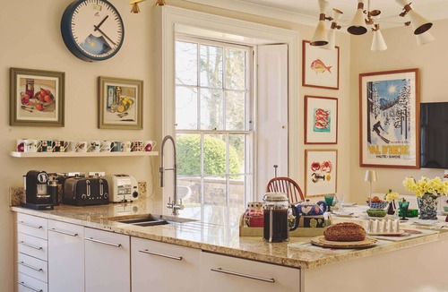Great Hockham Cottage | A large group retreat that sleeps 15 guests in 8 bedrooms