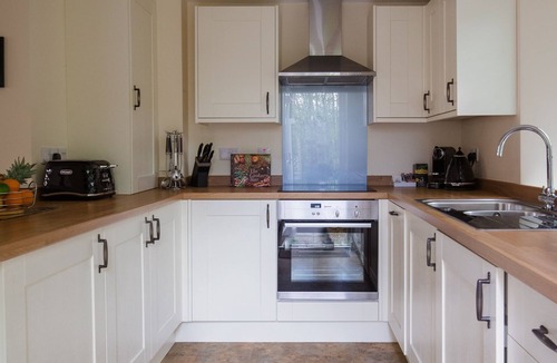Winchcombe Cottage | A sudeley castle cottage that sleeps 6 guests in 2 bedrooms