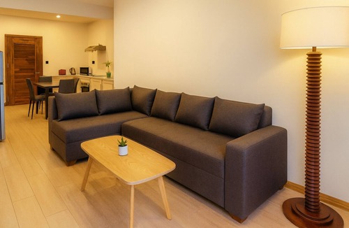 Flic-en-Flac Apartment | Avana apartment - Flic en Flac - 5 mins walk to the beach.