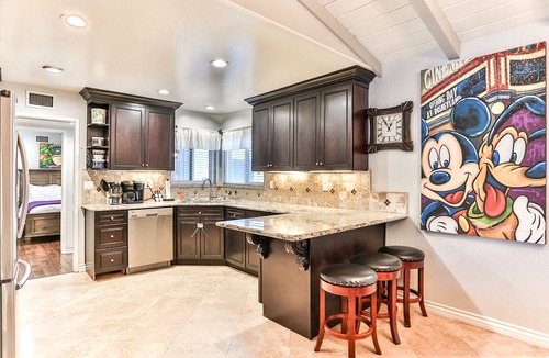 Southwest Anaheim House | Beautiful 5bd 3ba Private Resort Pool and HotTub, Waterslide, CloseTo Disneyland