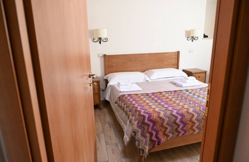 Baselice Bed & Breakfast | Borgo Sciugolo - Camera Orchidea