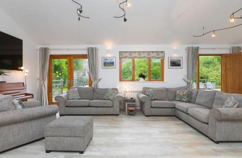 Saint Breward House | Branock, Tor Down Quarry