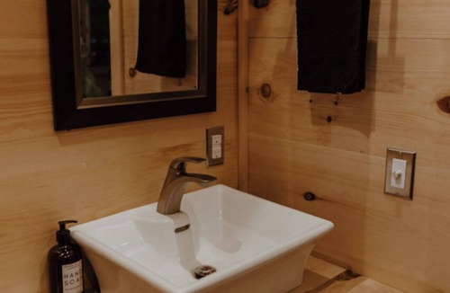 Kirkfield Cabin | Burdock Cabin | Unique Lakefront Cabin