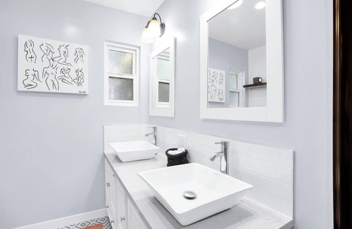 Mid-Wilshire House | Burnside by AvantStay | Modern, Boho, Chic LA Home