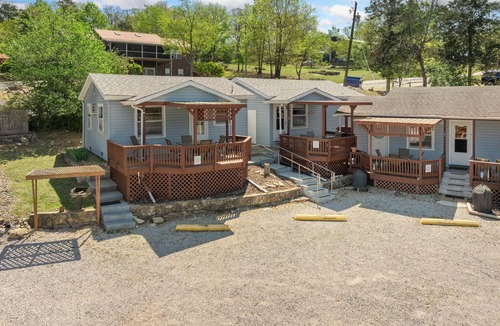 Diamond City Cabin | Cabin 1- 2bd/1bath with beautiful views of Bull Shoals Lake.