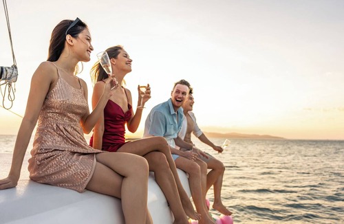 English Harbour Boat Rental | Caribbean Dream: Sun-Soaked Sailing Adventure from Antigua and Barbuda