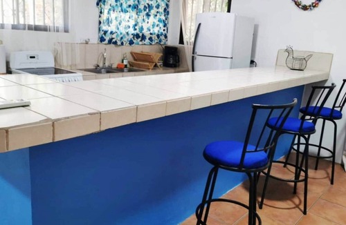 Parrita House | Casa Ylang Ayala, pool home minutes to the sand!
