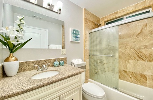 Placentia House | Celebrity Home! 4BR Placentia House Featured in Tostitos Ad