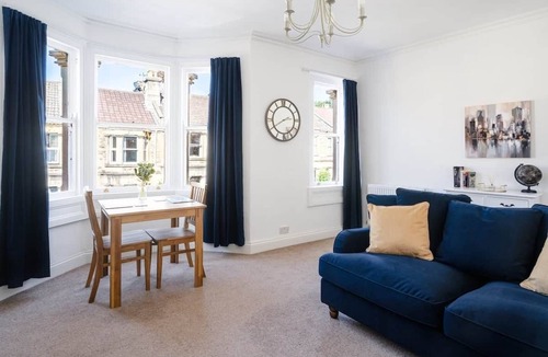 Bath Apartment | Central Bath apartment - near Bath Spa station