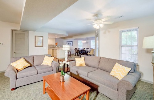 Sea Scape Resort | Clean & Spacious! Fully-Equipped Kitchen, Nature Setting, Golf, Fishing